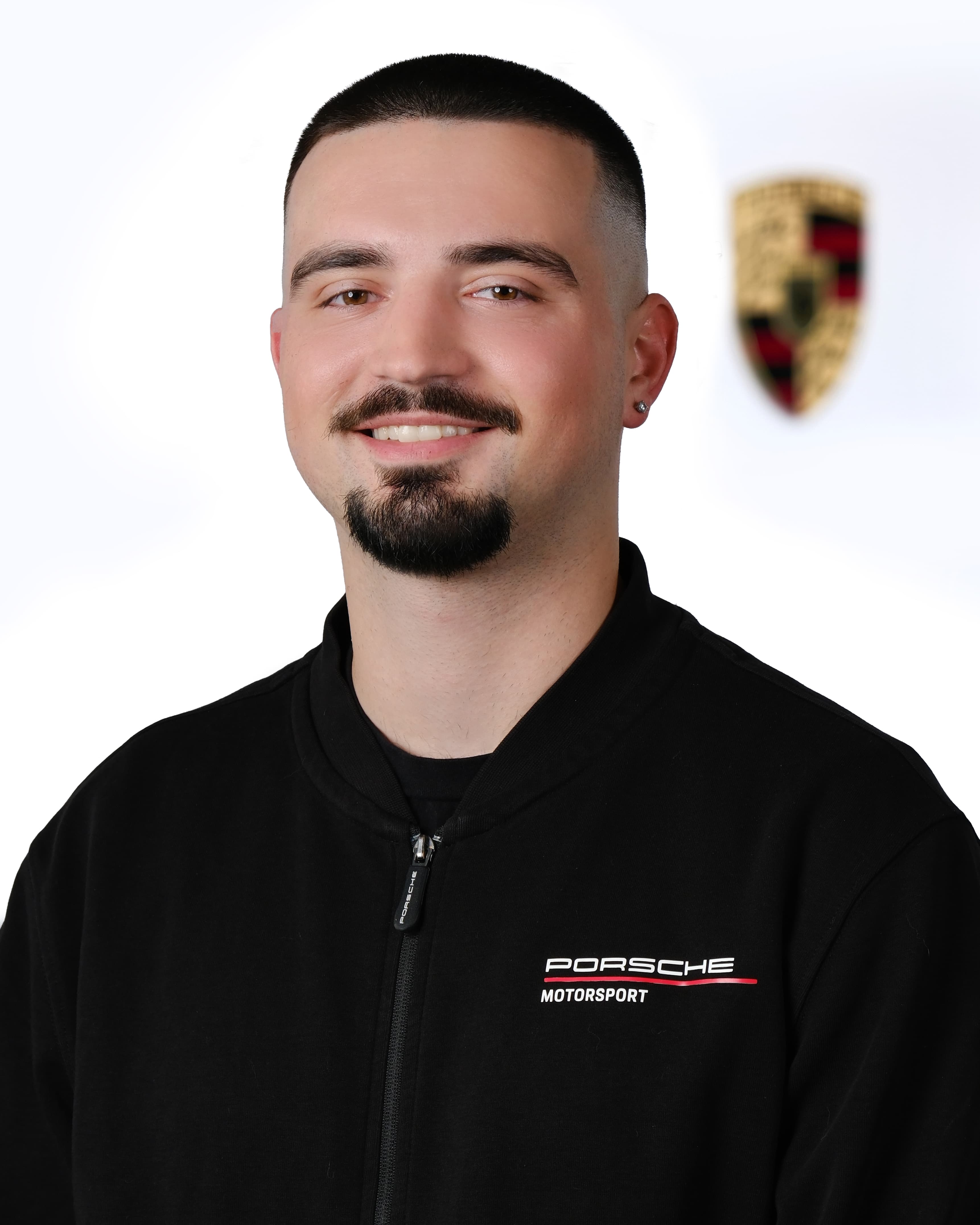 Photo of Darren Alvarez