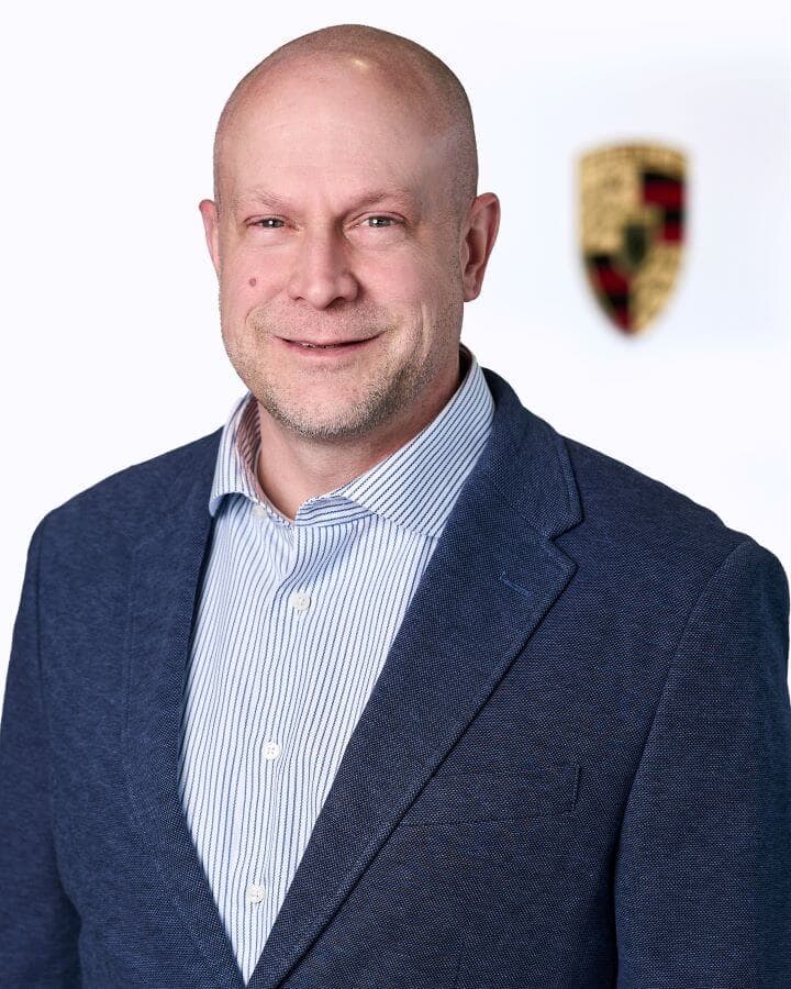 Photo of Travis Eckman